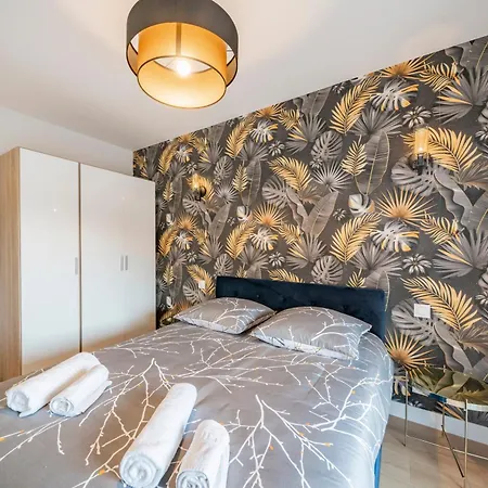 Lägenhet 5mn Monaco - Vue Mer - Parking - Piscine - Bb